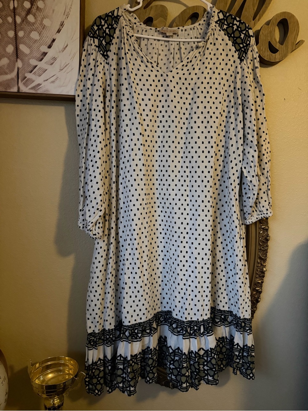 Knox Rose Cream Long-Sleeve Polka Dot Tunic with Black Lace Trim